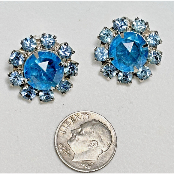 Vintage Blue Rhinestone Prong Set Clip On Earrings Silver-tone - Picture 1 of 15